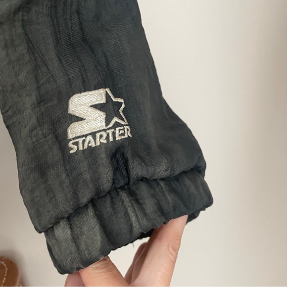 Vintage 1990s Starter Jacket Providence Bruins Pullover Large Black Yellow AHL - Picture 9 of 13